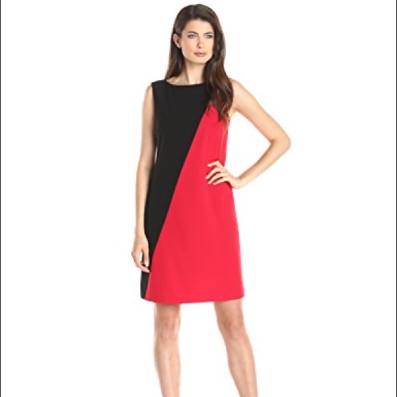 Nine West Dresses & Skirts - Nine West black and red contemporary Dress